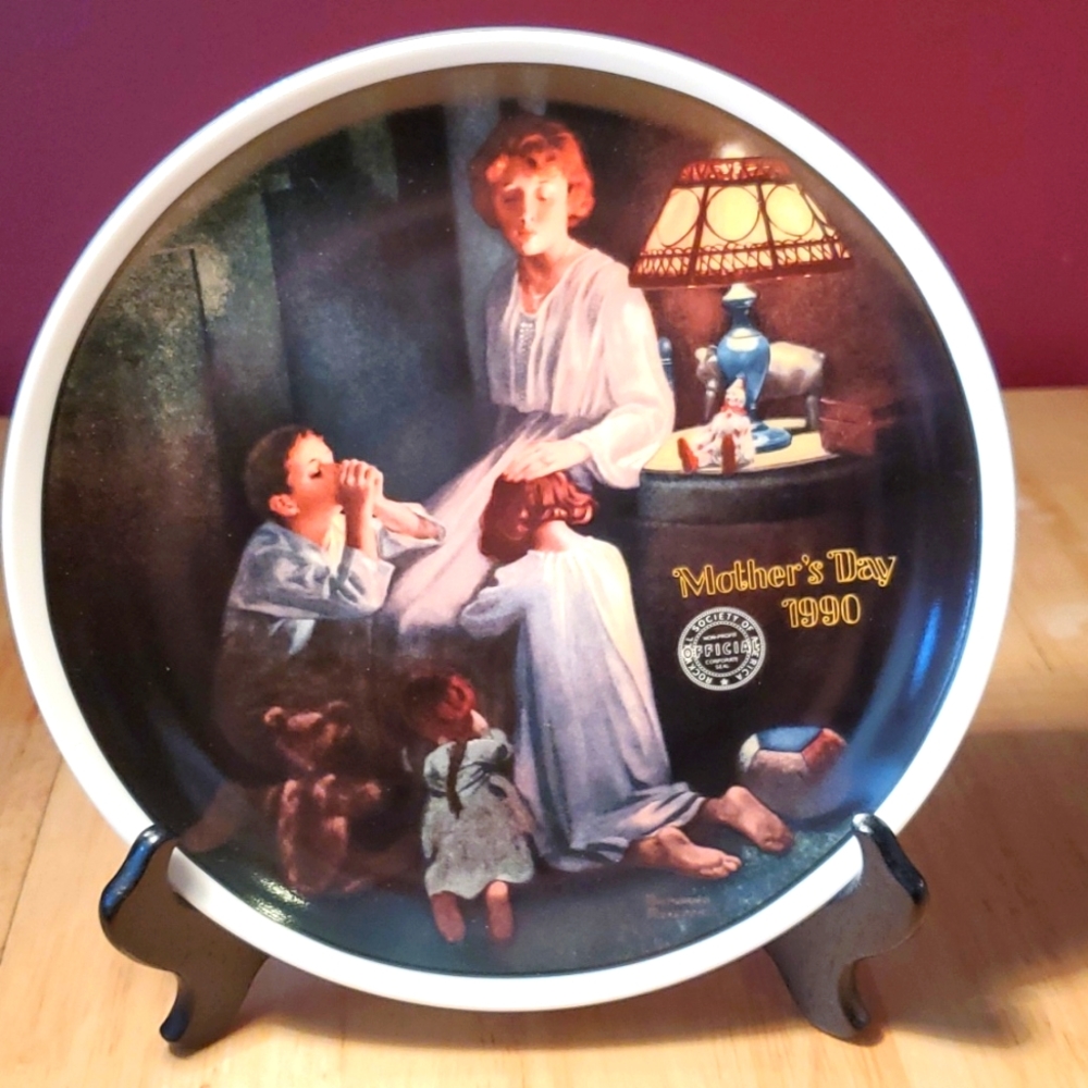 Mother's Day 1990 Norman Rockwell collector's plate.